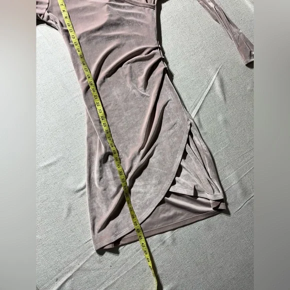 Aritzia Wilfred Free Klum Blush Pink Velvet Faux Wrap Longsleeve Dress large - Picture 6 of 15